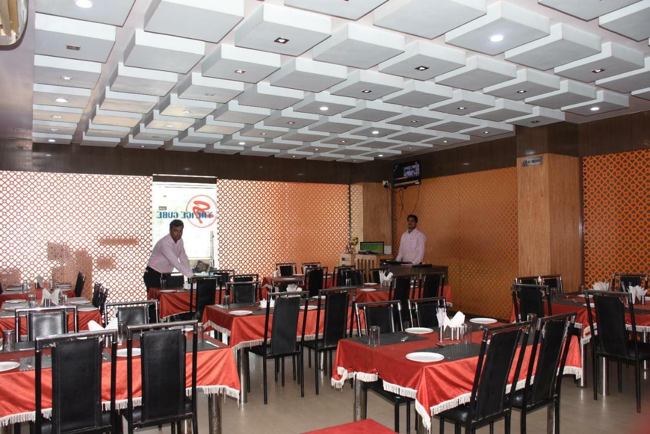 Hotel Saraswati Inn Aurangabad  Exterior photo